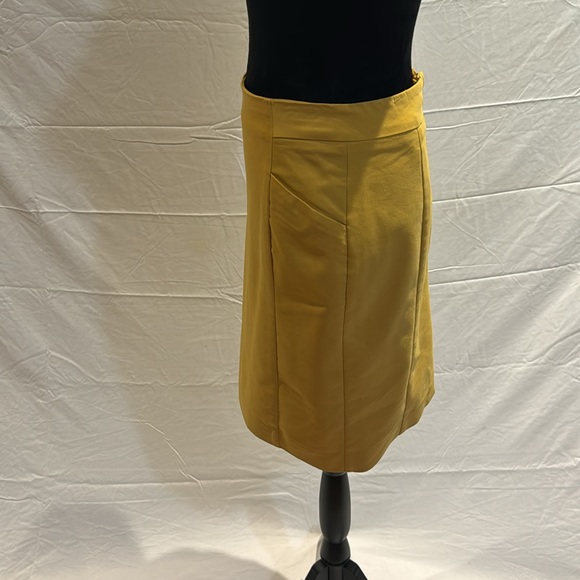 H&M knee length skirt - Picture 4 of 5